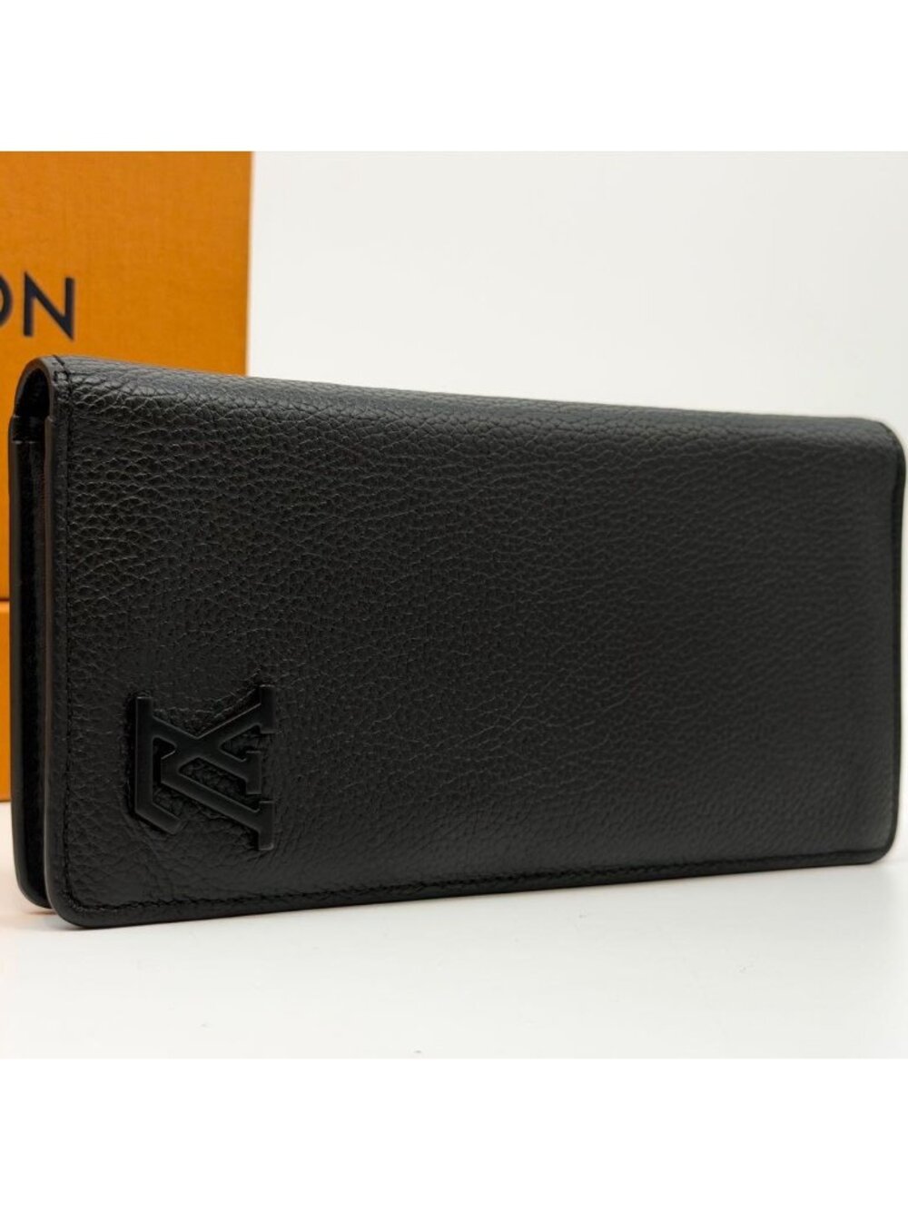 Louis Vuitton Portefeuille Brazza NM Aerogram Monogram Takeoff Wallet